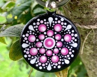 Keychain mandala, bag jewelry hand-painted, dot painting, dot art