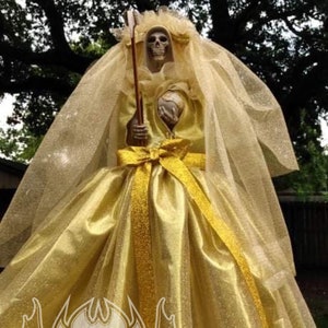 MADE TO ORDER. Holy death dress./ vestidos para la Santísima Muerte a la orden.