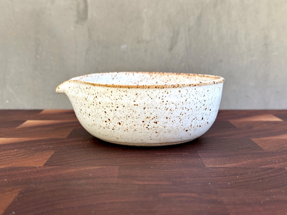 Ceramic Matcha Bowl with pouring spout