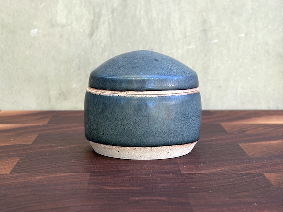 Ceramic Salt Cellar with Lid - Satin speckled dark denim navy