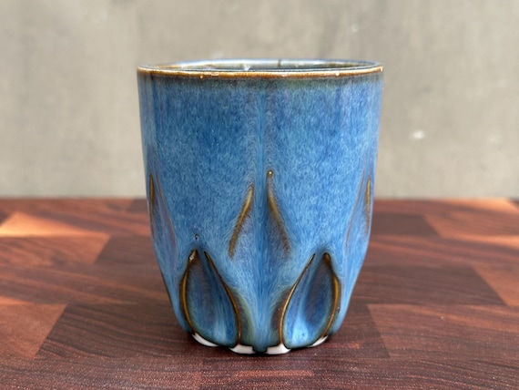 Porcelain Ceramic "Leaf" Cup  - Glossy Denim
