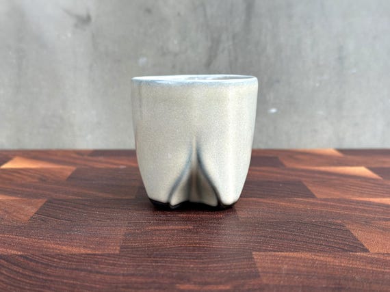 Black Porcelain Espresso Cup - Little Ginkgo- Coffee