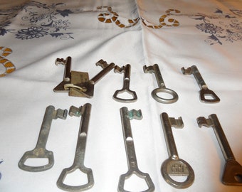 Old Keys/Antique/Vintage