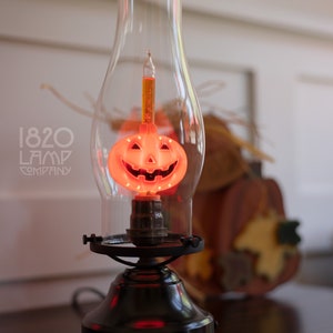 Jack-O-Lantern [Vintage – Retro – Halloween Decor – Pumpkin Bubble Light]