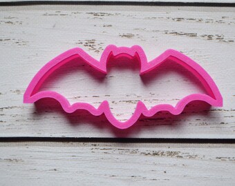 Halloween Bat Cookie Cutter: Small to Big Sizes