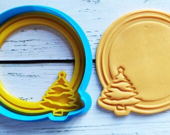 Cookie cutters round stamp with christmas tree