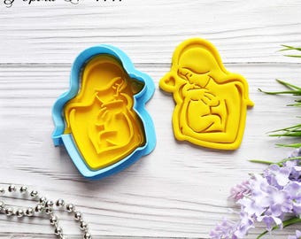 Mom and Baby Cookie Cutter: Mother's Day Baking Decor