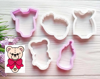 Foremki do ciastek na baby shower: body, miś, butelka dla dziecka – zestaw 5 szt.