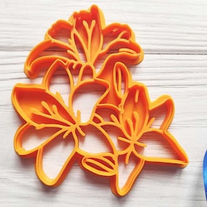 Flower Cookie Cutter-Stamp / Lily Flower Cookie Cutter/ Lilies