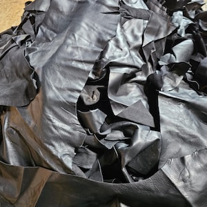 Goat leather pieces black dyed natural leather 0.7mm nappa leather