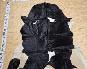Cowhide with minor defects 35-014