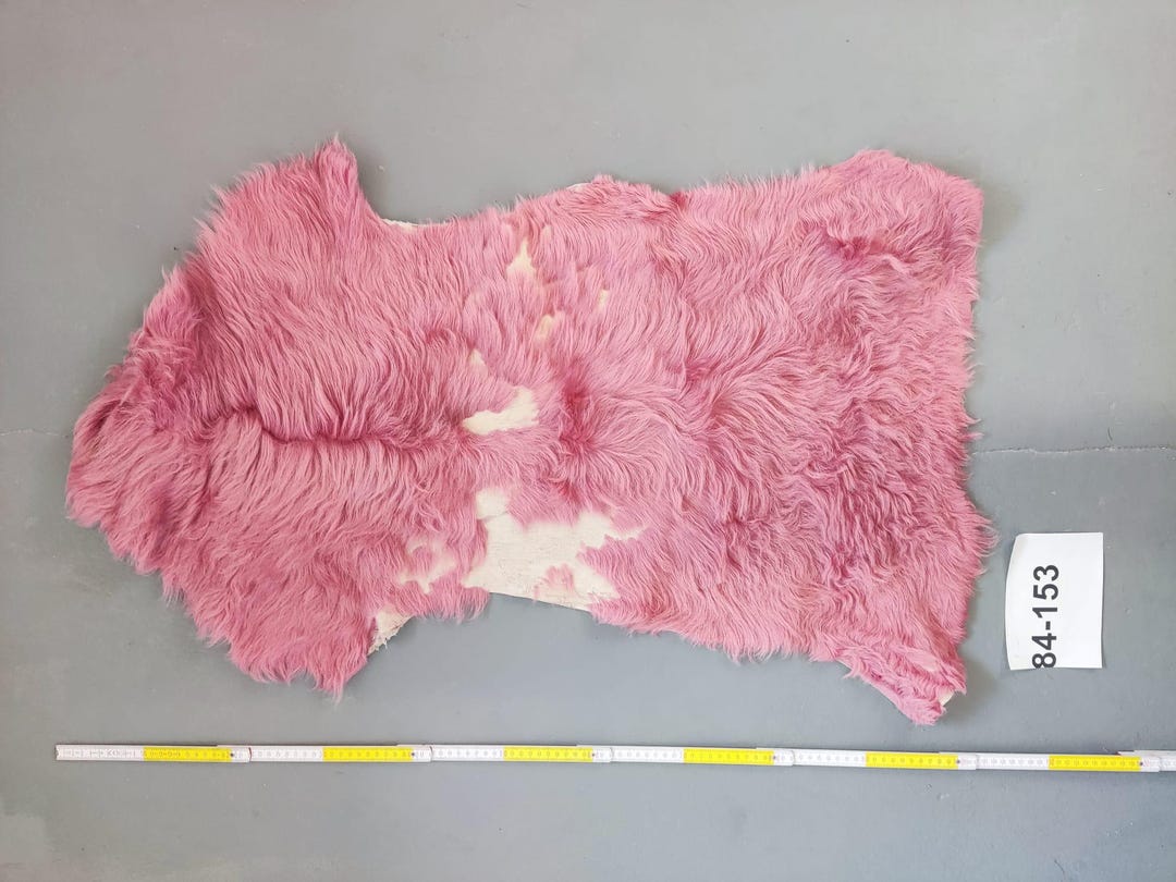 Real Sheepskin Fur Rug - Natural Beige, 2nd Choice Bargain (Light Use/Imperfections)