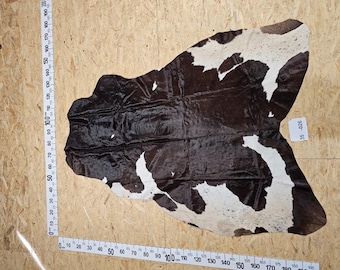 Cowhide with minor defects 35-026