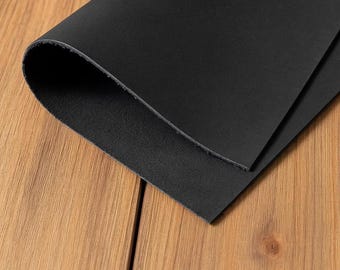 Leather cuts cowhide nappa 1.0–1.5 mm matt, roughened top, black – 50×100 / 60×40 / 30×20 cm