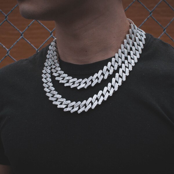 Fake cuban chains clearance