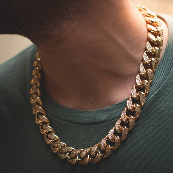 Miami Diamond Cuban Link Chain Choker 
