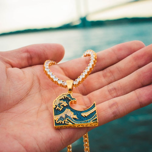 18k Yellow Gold Diamond Great Ocean 