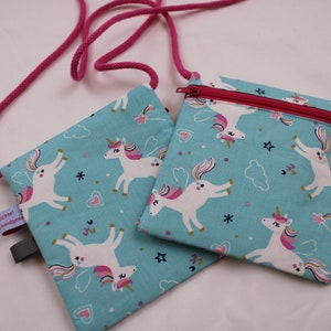 Kinder-BRUSTBEUTEL "Einhorn/türkis" mit Reißverschluss und Reflektorfähnchen; Brusttasche, Geldbörse, Geldbeutel