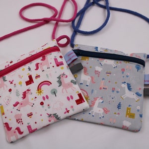Kinder-BRUSTBEUTEL "Einhorn" mit Reißverschluss und Reflektorfähnchen; Brusttasche, Geldbörse, Geldbeutel