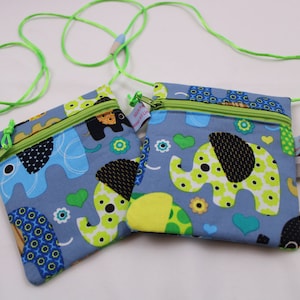 Kleiner Kinder-BRUSTBEUTEL "Elefanten Blautöne" mit Sicherheitsverschluss und Reflektorfähnchen; Brusttasche, Geldbörse, Geldbeutel