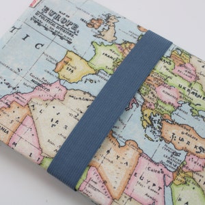 Reiseetui / Reiseorganizer für Familien 4/M Weltkarte verschiedene Innenfarben verfügbar Bild 9