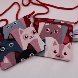 Kinder-BRUSTBEUTEL "Katzen Rottöne" mit Reißverschluss und Reflektorfähnchen; Brusttasche, Geldbörse, Geldbeutel