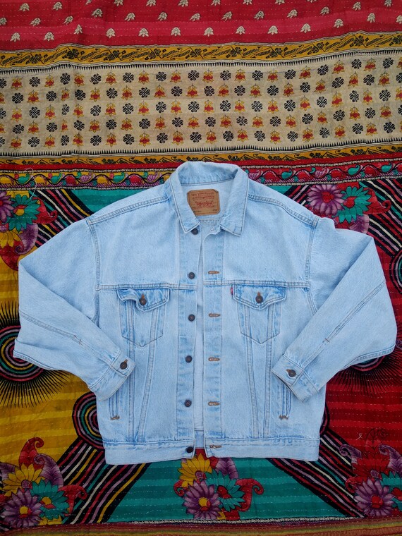Vintage Levi's denim jacket