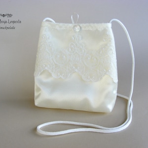 Brauttasche Hochzeit, Umhängetasche Braut, Kommunion Tasche aus Satin mit Spitze ivory, Handtasche Erstkommunion, Kommuniontasche creme Bild 1