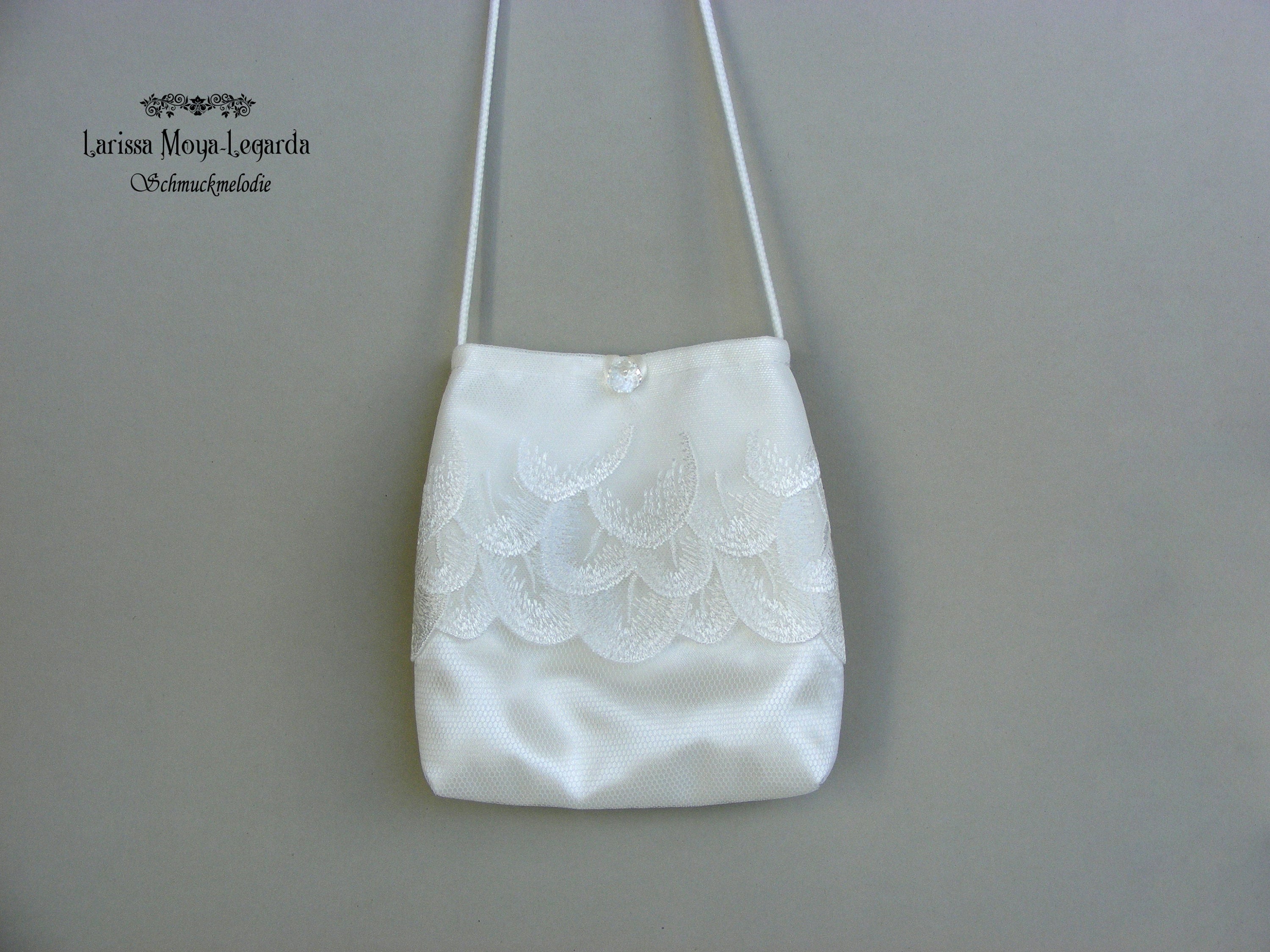 Beaupretty Brautjungfern-Handtasche Aus Satin – Weiße Blumen-Tasche Mit Perlen