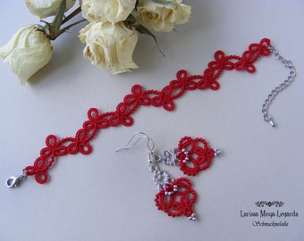 Bracelet and earrings red with glass beads, light earrings and bracelet made of Frivolitè lace, dark red filigree jewelry set, gift idea
