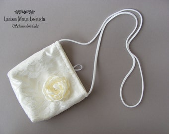 Kommunion Tasche aus Satin und Spitze mit abnehmbarer Blume, ivory, cream