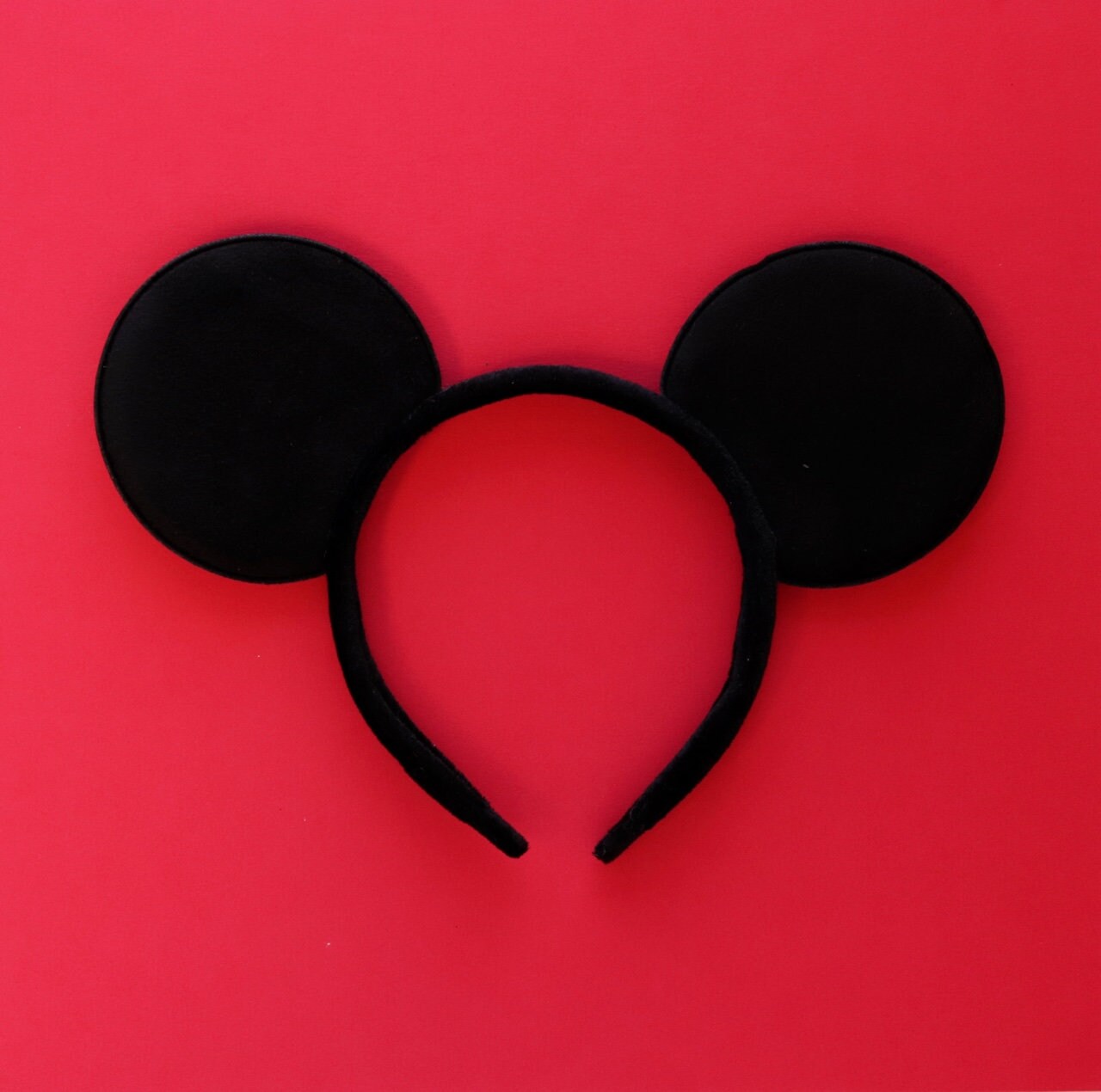Oblique Unique® 2 Diademas Con Orejas De Ratón, Color Negro, Rojo