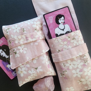 Japanische Kirschblüten Tarot Tasche Pink Sakura Blumen Foldover Design Orakel Karte Beutel Geschenk für spirituellen Freund
