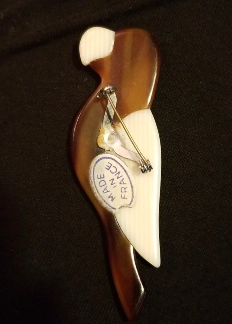 Unsigned Lea Stein Vintage Lucite Parrot Brooch