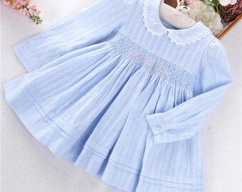 girls smocked clothing