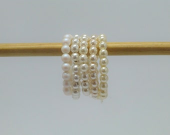 Flexibler zarter Perlenring - Weiß - Creme, Stretchring, Brautschmuck