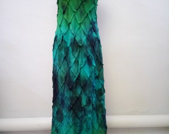 Hand dyed silk dress. Hand painted maxi gown. Green silk dress. Fitted silk gown. Straps dress. Wedding silk gown. Party dress. Art to wear