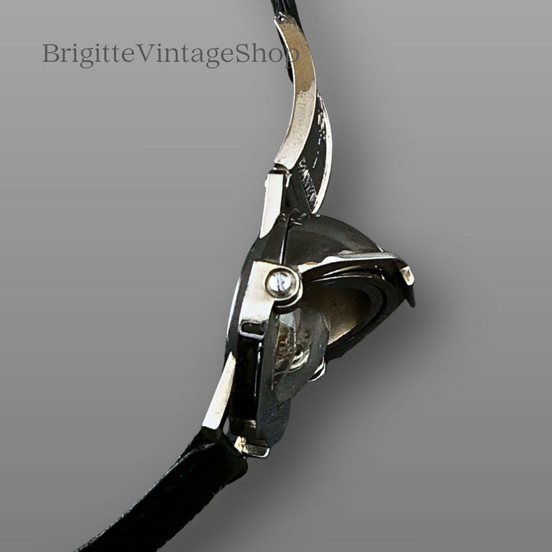 #BrigitteVintagShop HI-TEK Kompass Armbanduhr Kuppeldeckel klappbar Alexander Design London Post Modern Unisex
