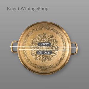 #BrigitteVintageShop Messing Henkeltablett Ø38cm Gilde Handwerk Florale Gravur Serviertablett Orientstil Antik Design Geschenk Messinghochzeit