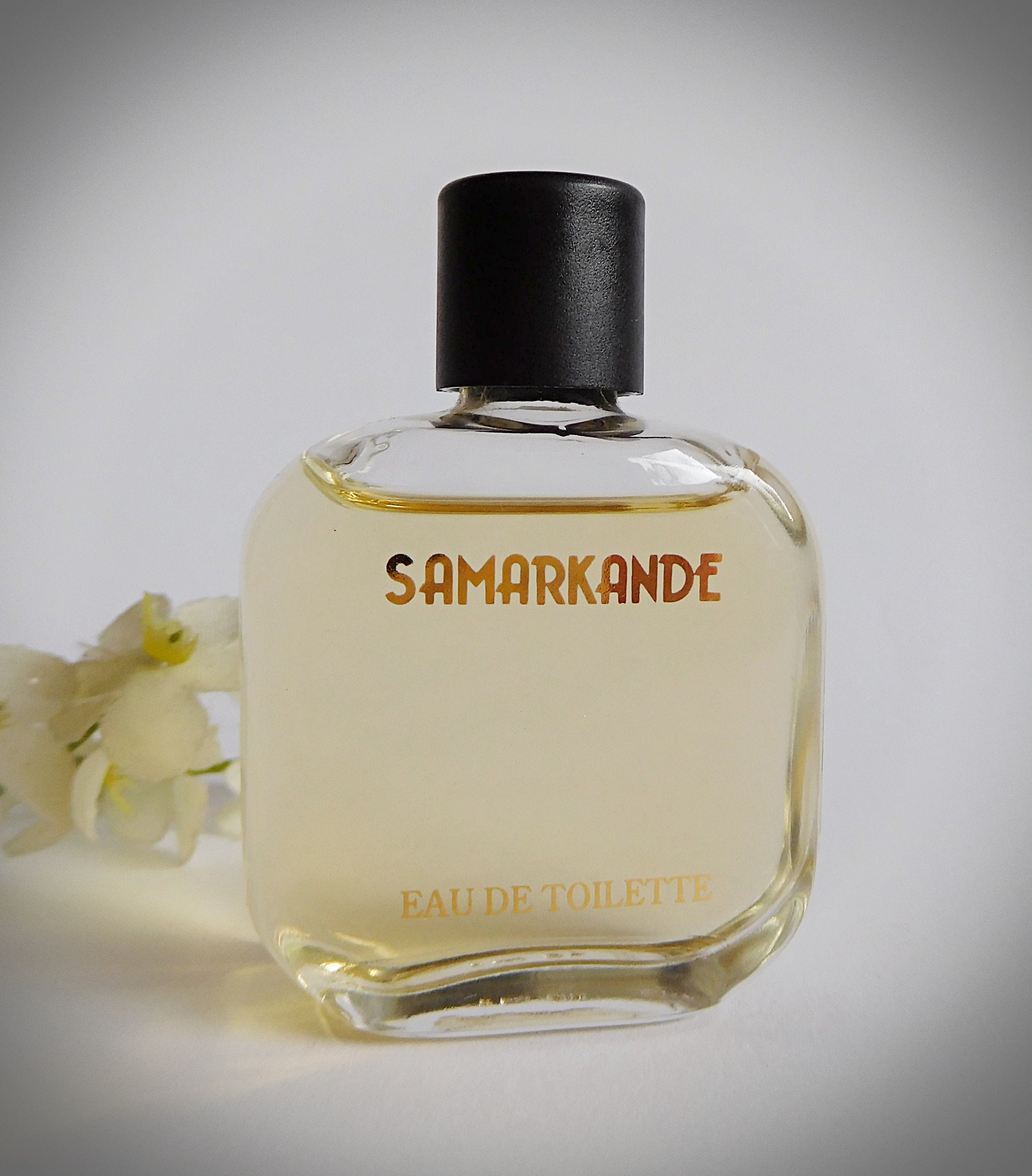 الملاصقة
فارو
طلب
يحتوي
yves rocher antartic frauen parfüm eau de toilette الملاصقة
فارو
طلب
يحتوي
yves rocher antartic frauen parfüm eau de toilette