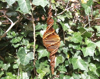 Carillon éolien en saule (marron orange), carillon éolien en saule, mobile, spirale en saule, carillon éolien