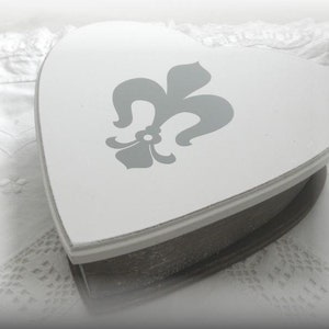 Shabby Utensilo Heart Boxes image 1