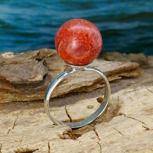 Silver ring sterling silver 925 size 54 with coral inlay - silver ring sterling silver 925 size 54 with coral inlay