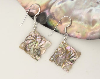 Perlmutt Ohrhänger  -  mother of pearl earrings