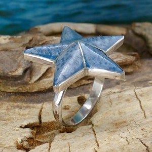 Silver ring sterling silver 925 size 57 with coral inlay - silver ring sterling silver 925 size 57 with coral inlay