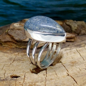 Silver ring sterling silver 925 size 64 with coral inlay - silver ring sterling silver 925 size 64 with coral inlay