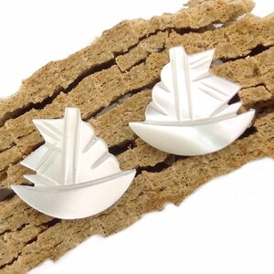Perlmutt Ohrstecker Segelboote - mother of pearl stud earrings sailboats