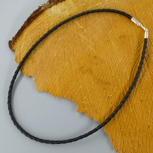 Collier chaîne en cuir tressé avec cadenas argenté 45 cm - collier chaîne en cuir tressé avec cadenas argenté 17,7 pouces