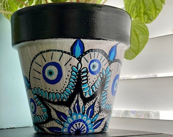 All Seeing Eye Pot