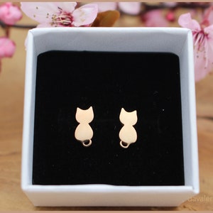 Stud earrings cat tomcat sitting - color selection